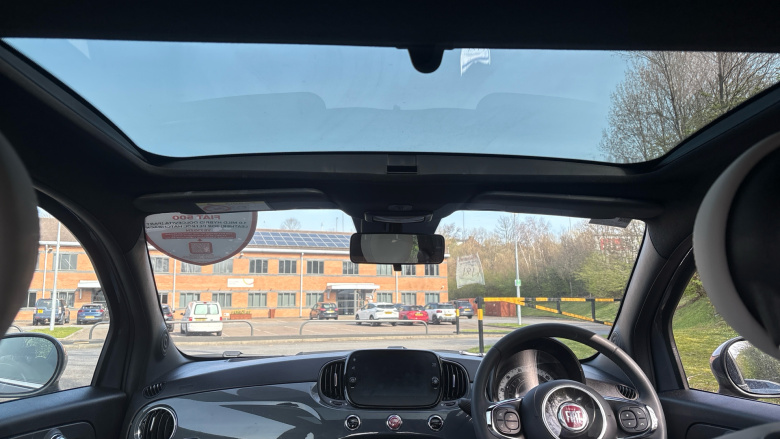 Fiat 500 1.0 Mild Hybrid Dolcevita [Part Leather] 3dr Petrol Hatchback